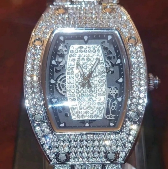 Mens Luxury Iced Simulated Diamond Waterproof Quartz Movement High Fashion Watch - Picture 7 of 10